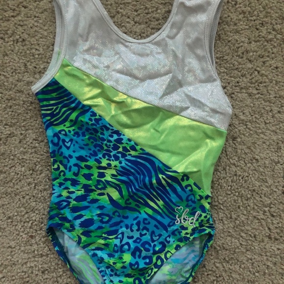 Leotards - Picture 6 of 8